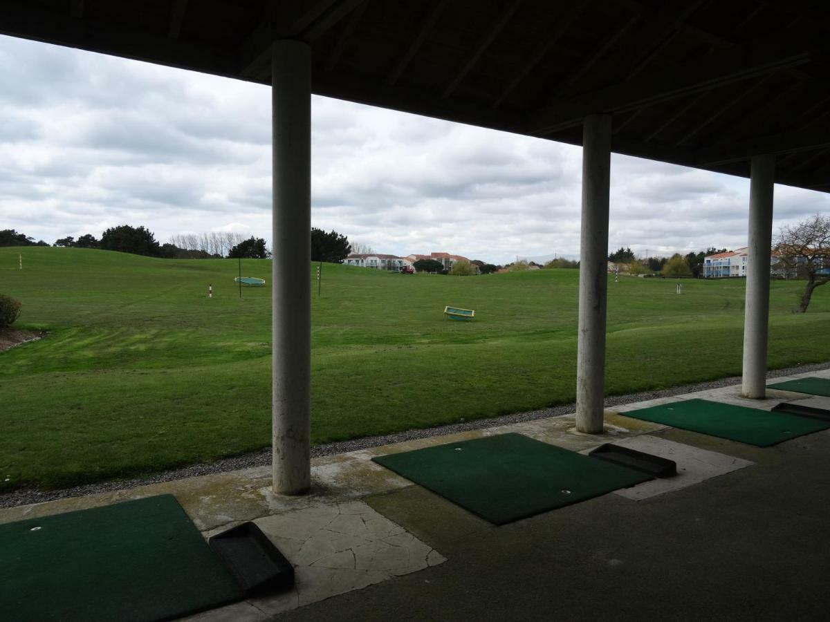 Appartement Vue Sur Golf Talmont-Saint-Hilaire Exterior foto